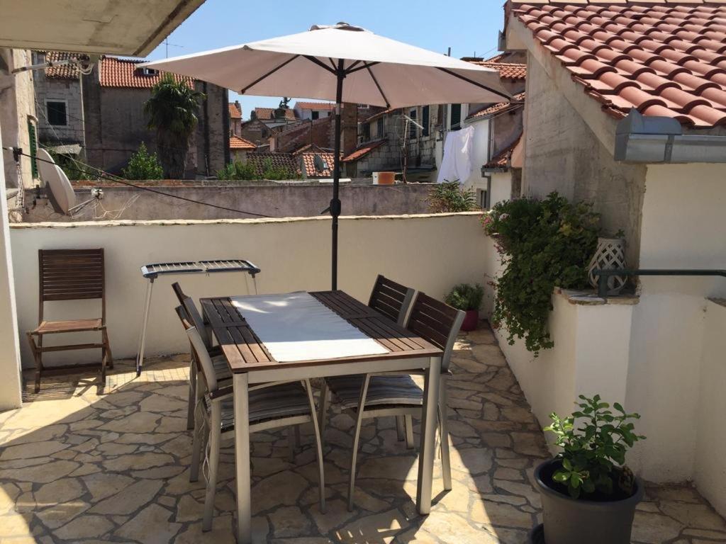 ספליט Apartment Elena Rooms מראה חיצוני תמונה